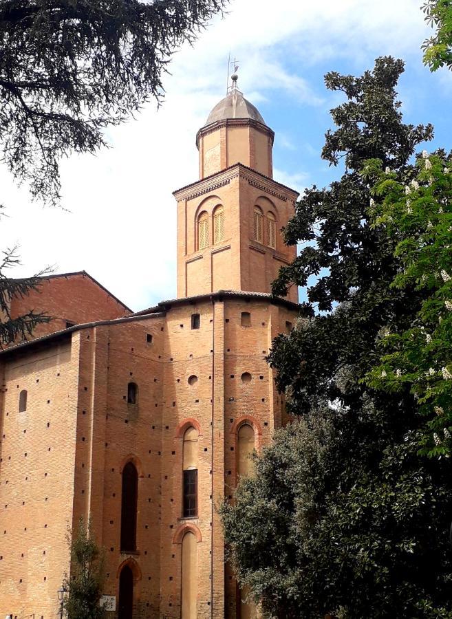 Ferienwohnung La Casa Del Vescovo Imola Exterior foto